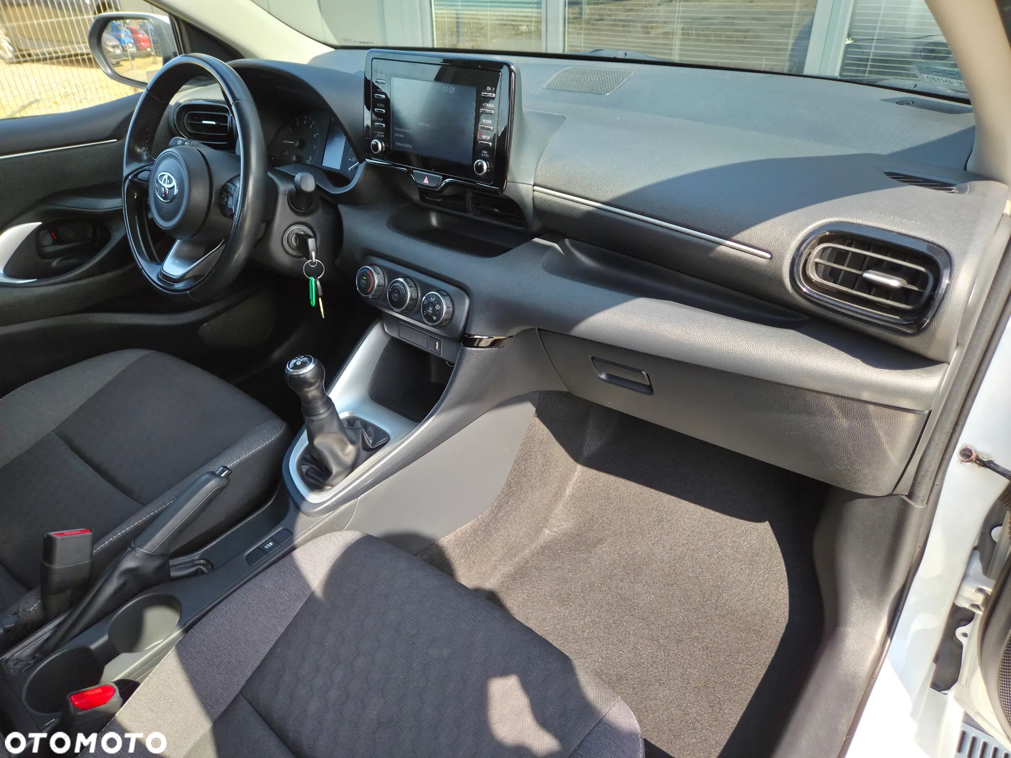 Toyota Yaris 1.0 Comfort - 28