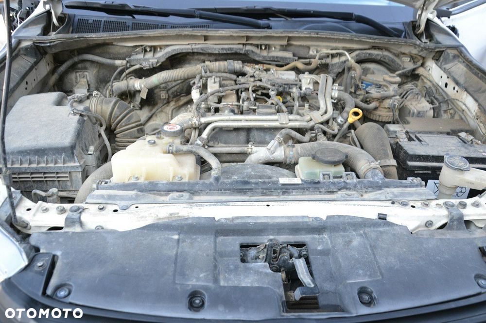 Toyota Hilux - 12