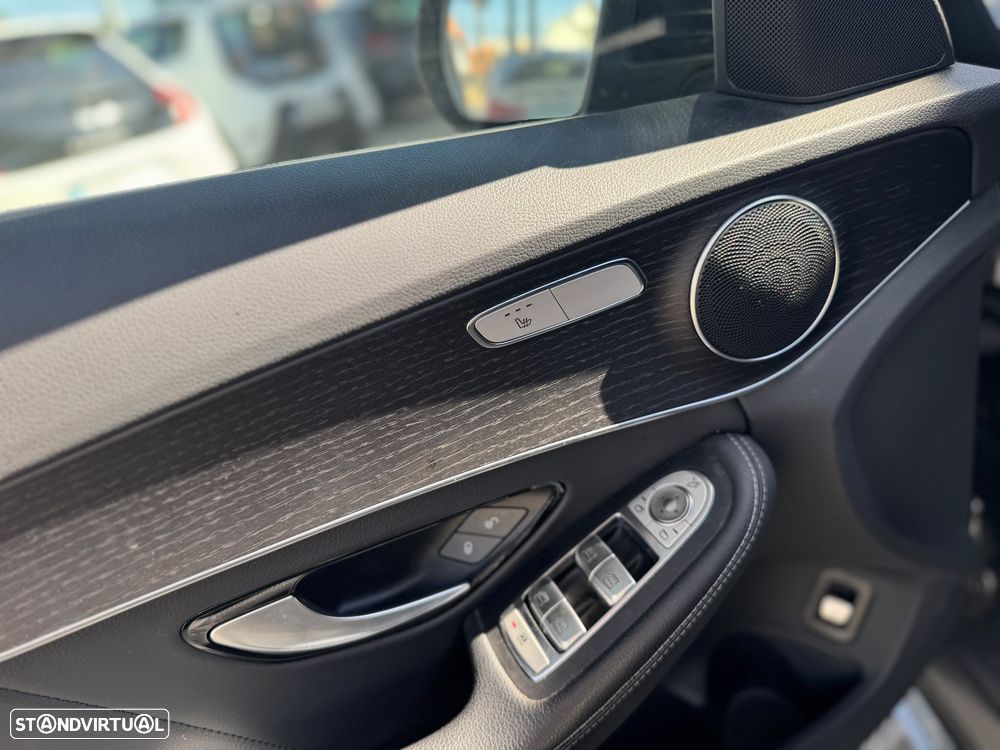 Mercedes-Benz C 300 de AMG Line - 11