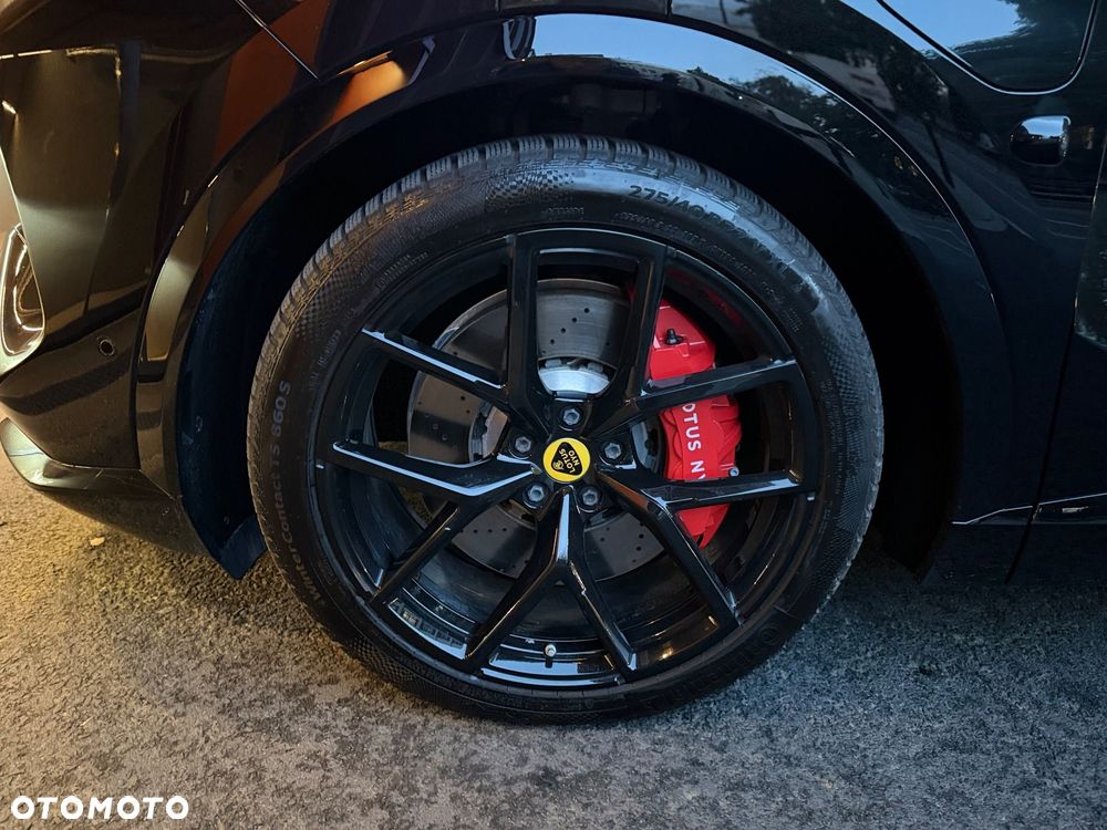 Lotus Eletre - 9