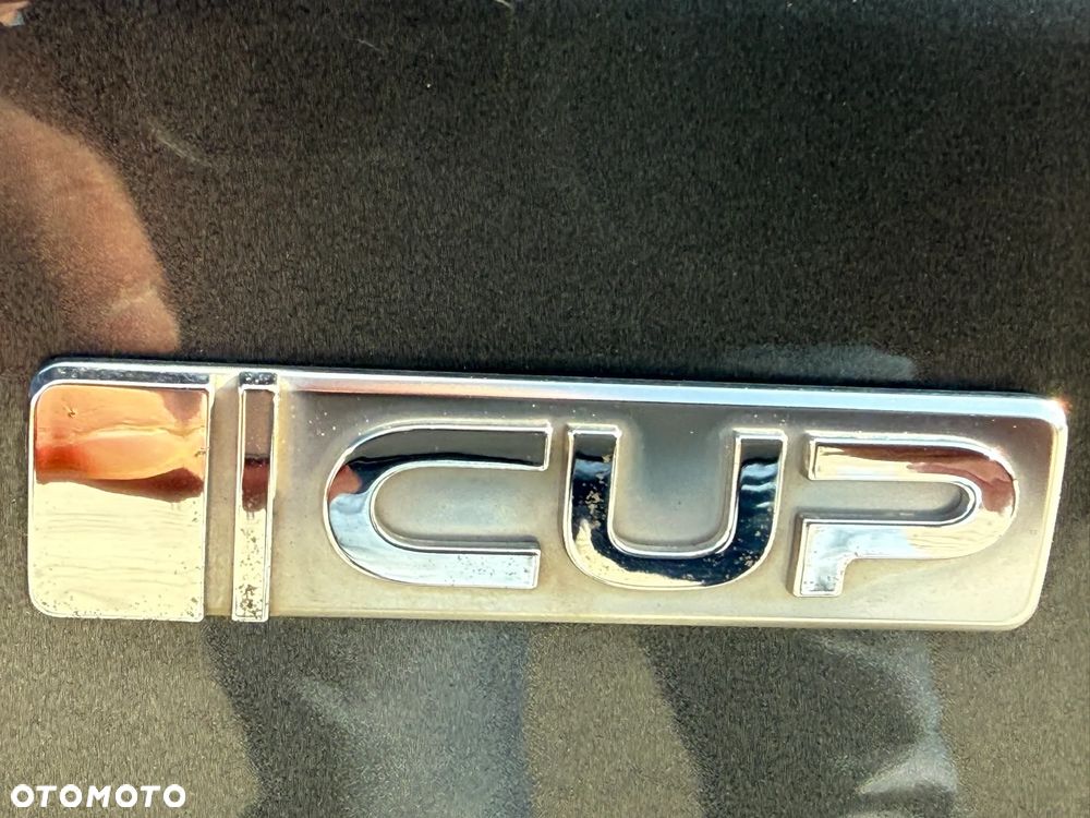 Volkswagen Touran - 6