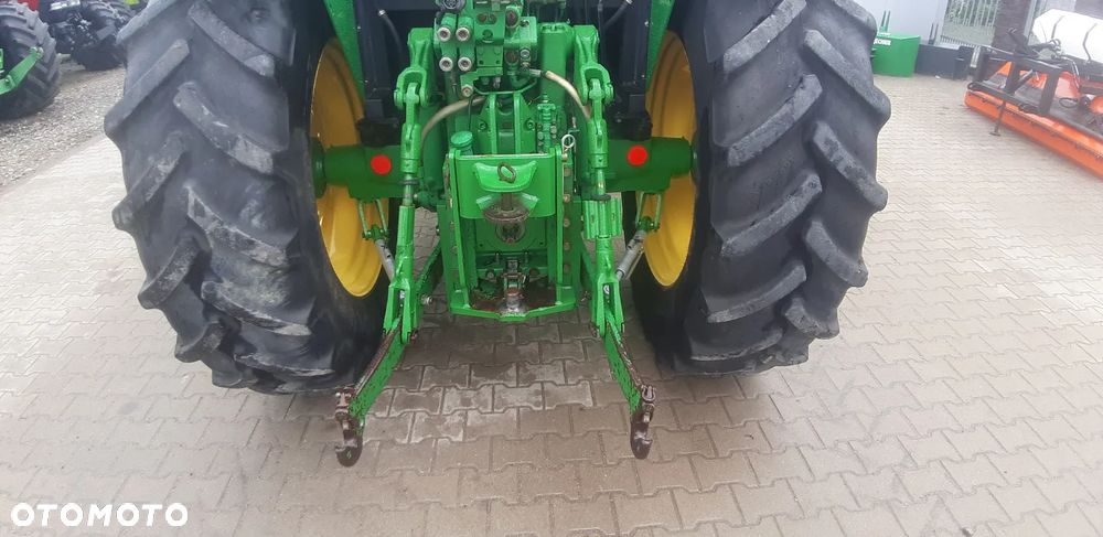John Deere 6220 - 5