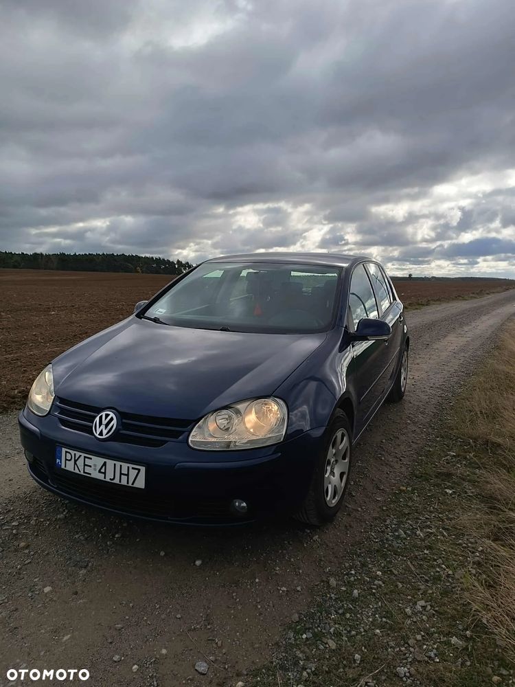 Volkswagen Golf V 1.6 Comfortline - 1