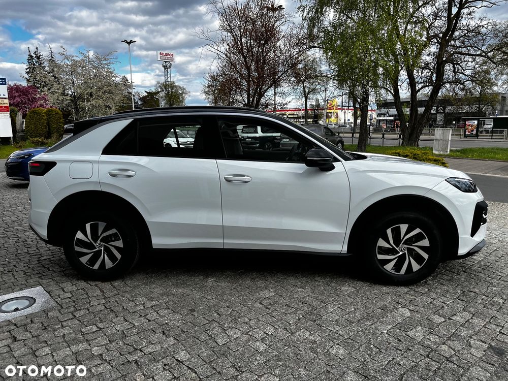 Volkswagen T-Roc 1.5 eTSI OPF DSG Life - 6