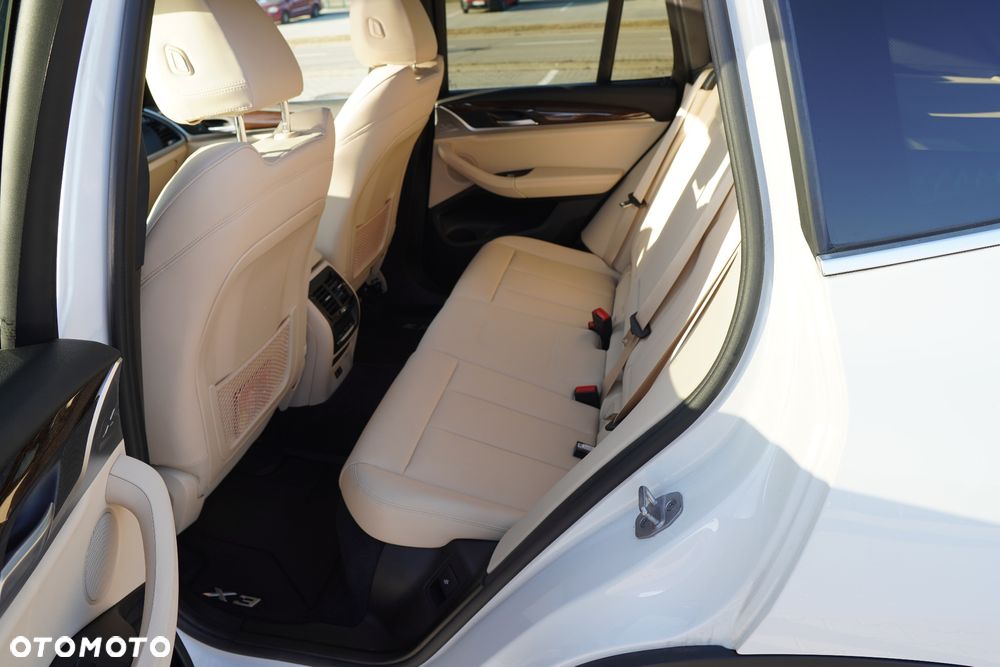 BMW X3 xDrive30i GPF xLine - 6