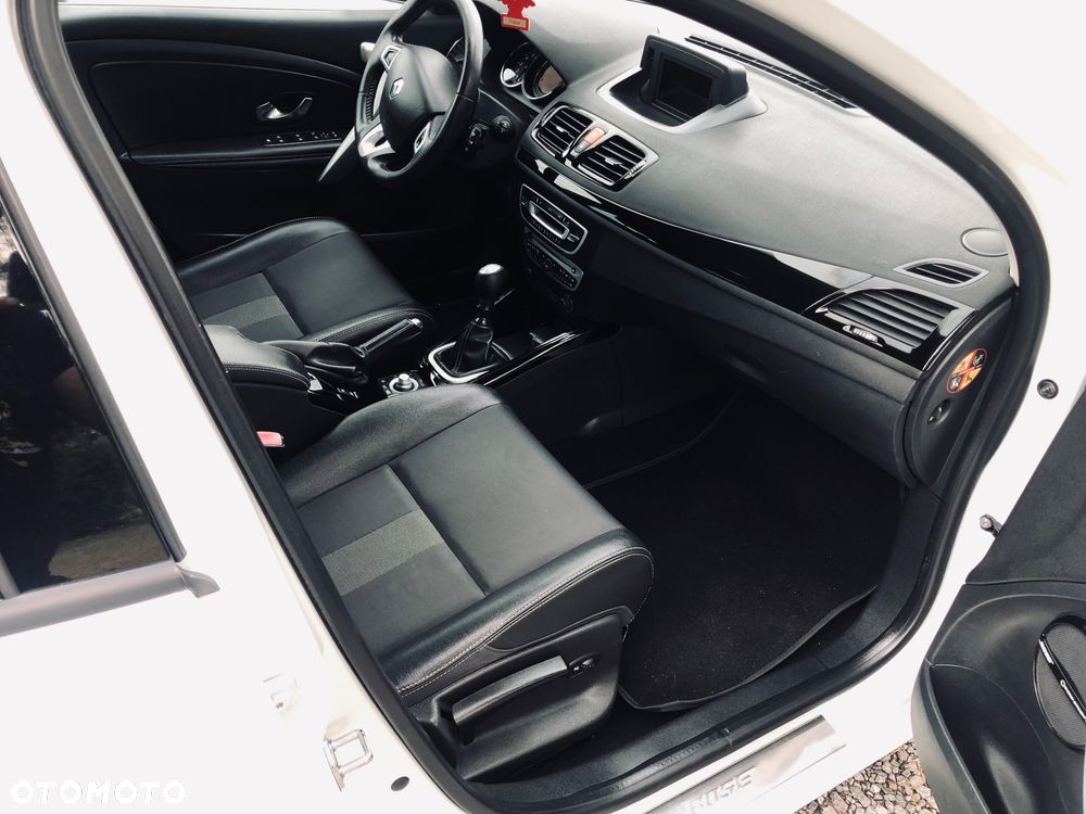Renault Megane TCe 130 Bose Edition - 5