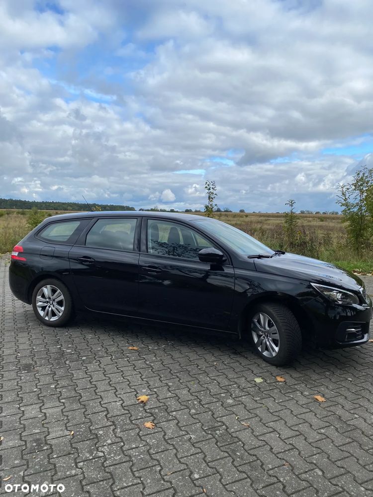 Peugeot 308 1.5 BlueHDi Active Pack S&S EAT8 - 4