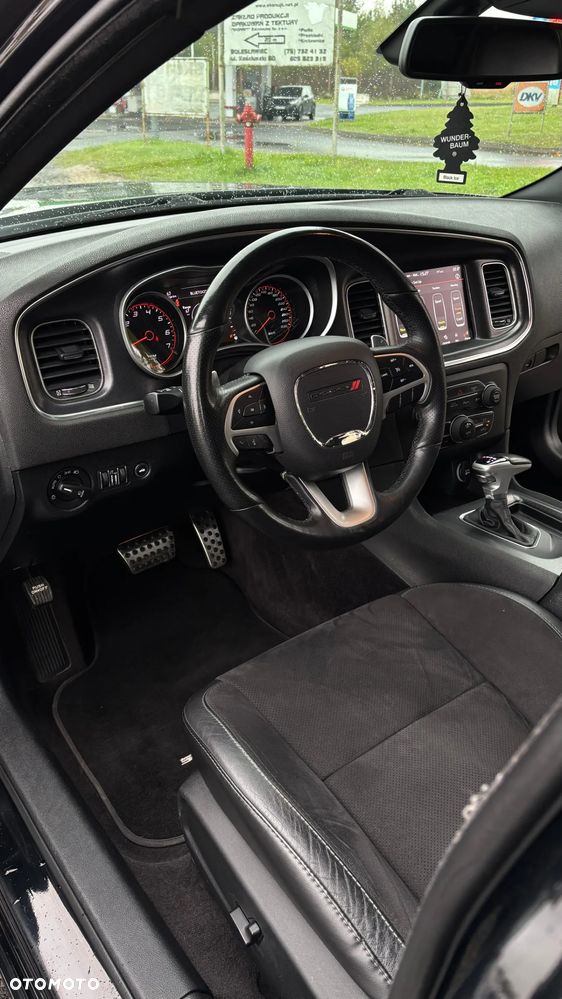 Dodge Charger 6.4 Scat Pack Widebody - 16