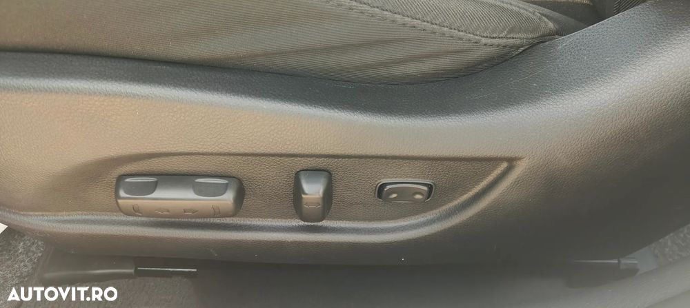 Hyundai i40 i40cw 1.7 CRDi blue Style - 9