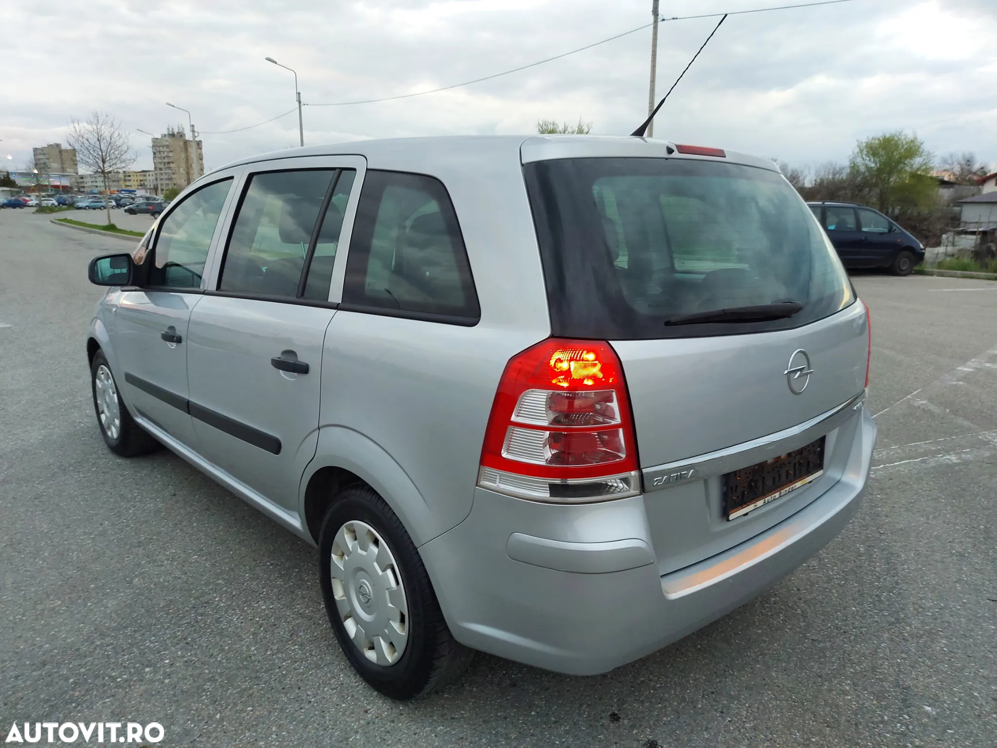 Opel Zafira - 5