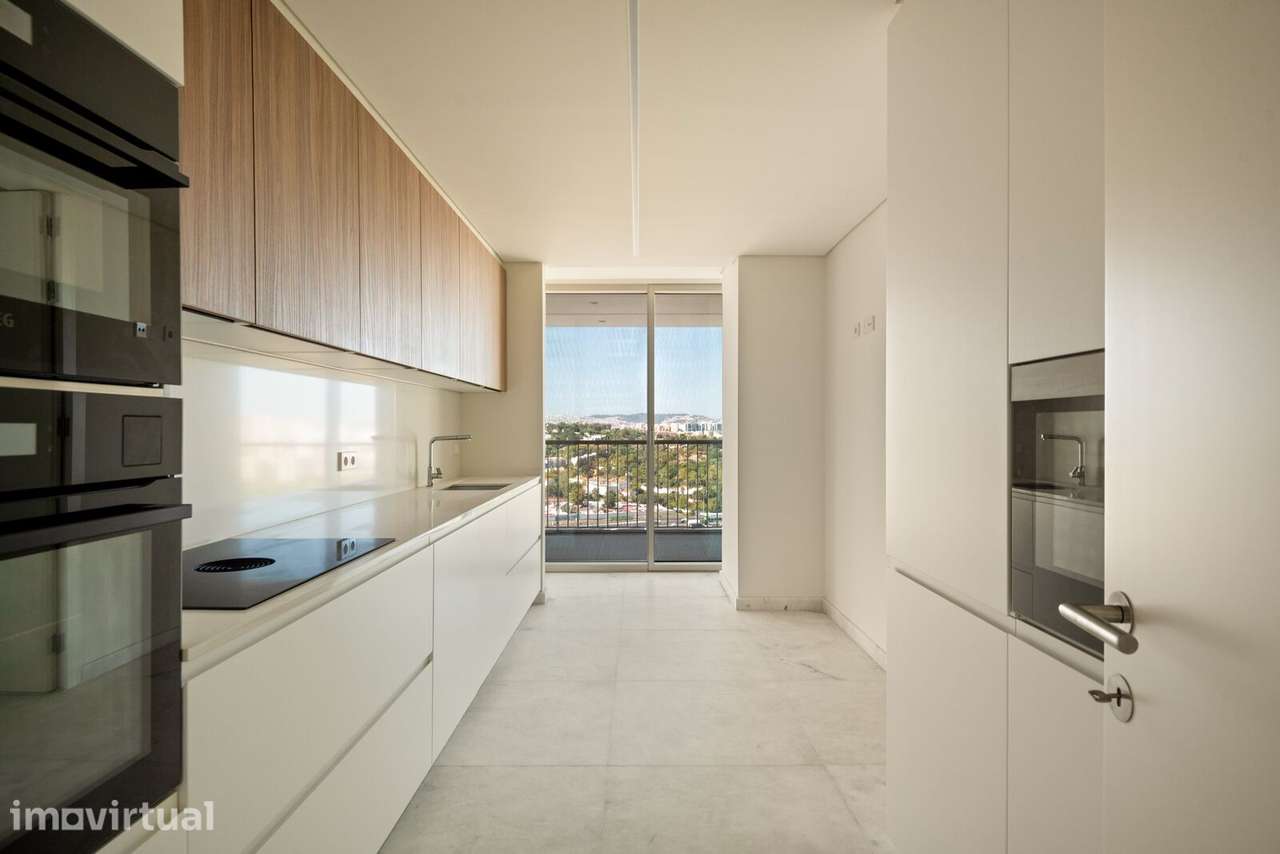 Apartamento T4 + 1 com piscina, Nova Campolide, Lisboa - Grande imagem: 5/60