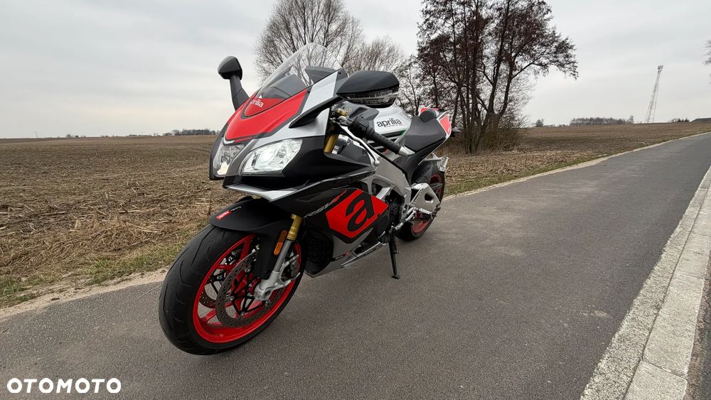 Aprilia RSV - 9