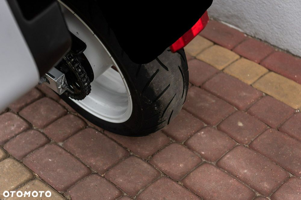Honda CBR - 8