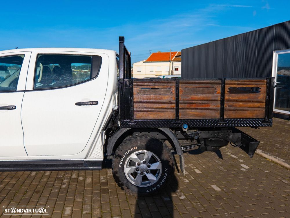 Mitsubishi L200 2.3 DI-D CD Invite 4WD - 4