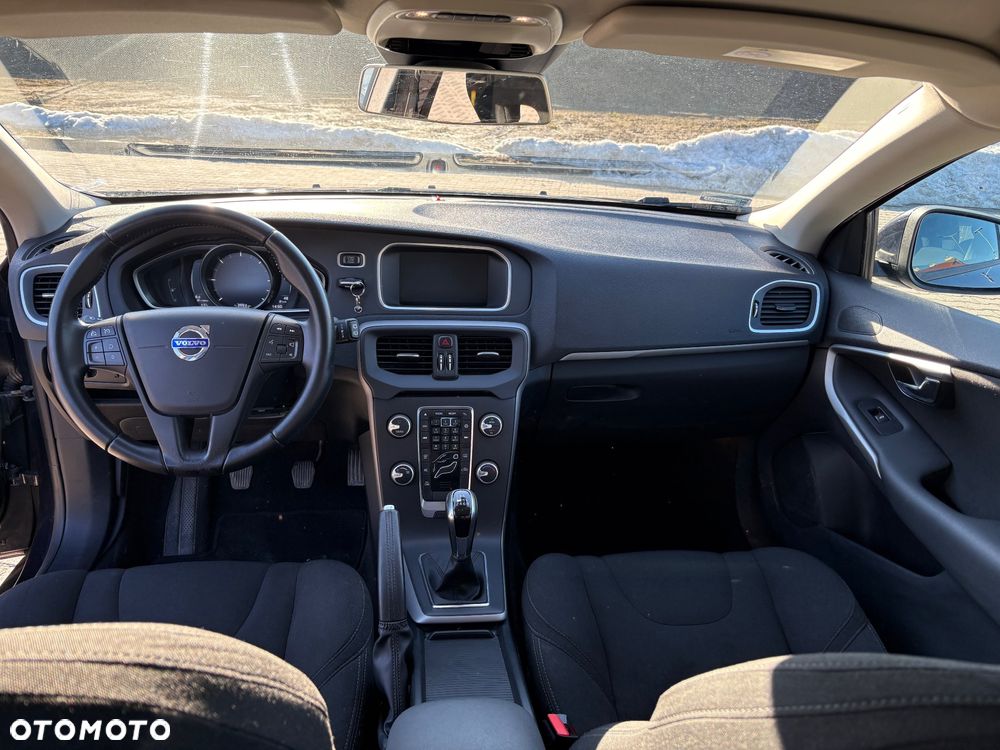 Volvo V40 D2 Kinetic - 11