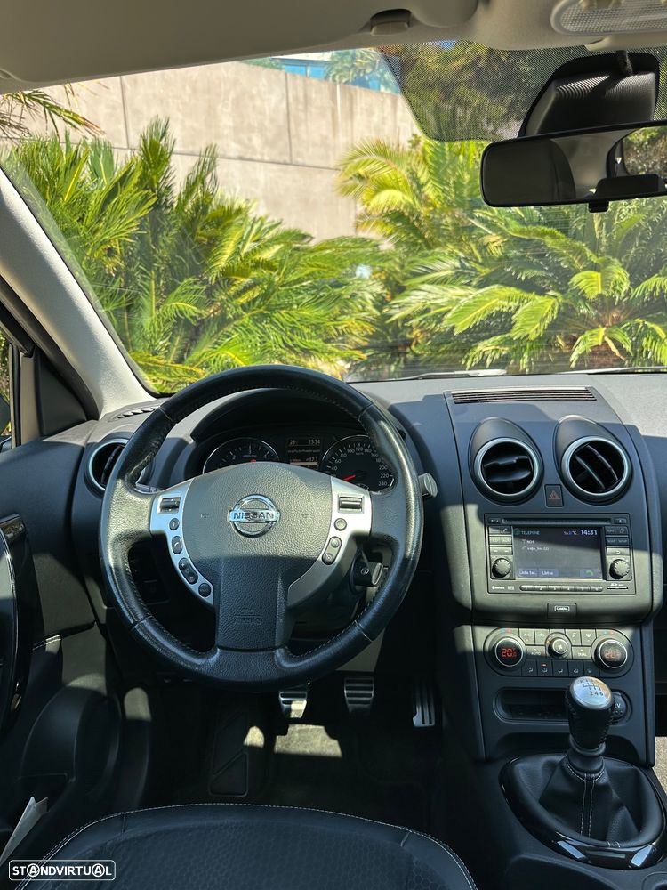 Nissan Qashqai 1.6 dCi Tekna Premium 17 Pele S Alcantara - 12
