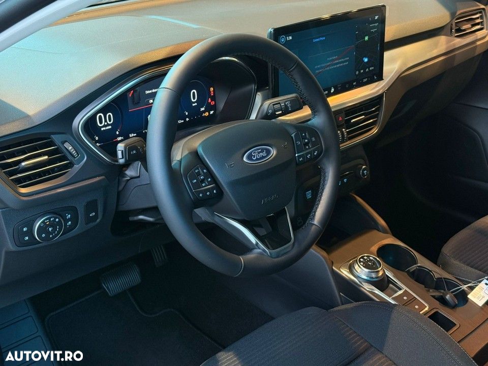 Ford Focus 1.5 EcoBlue 8AT Titanium - 12