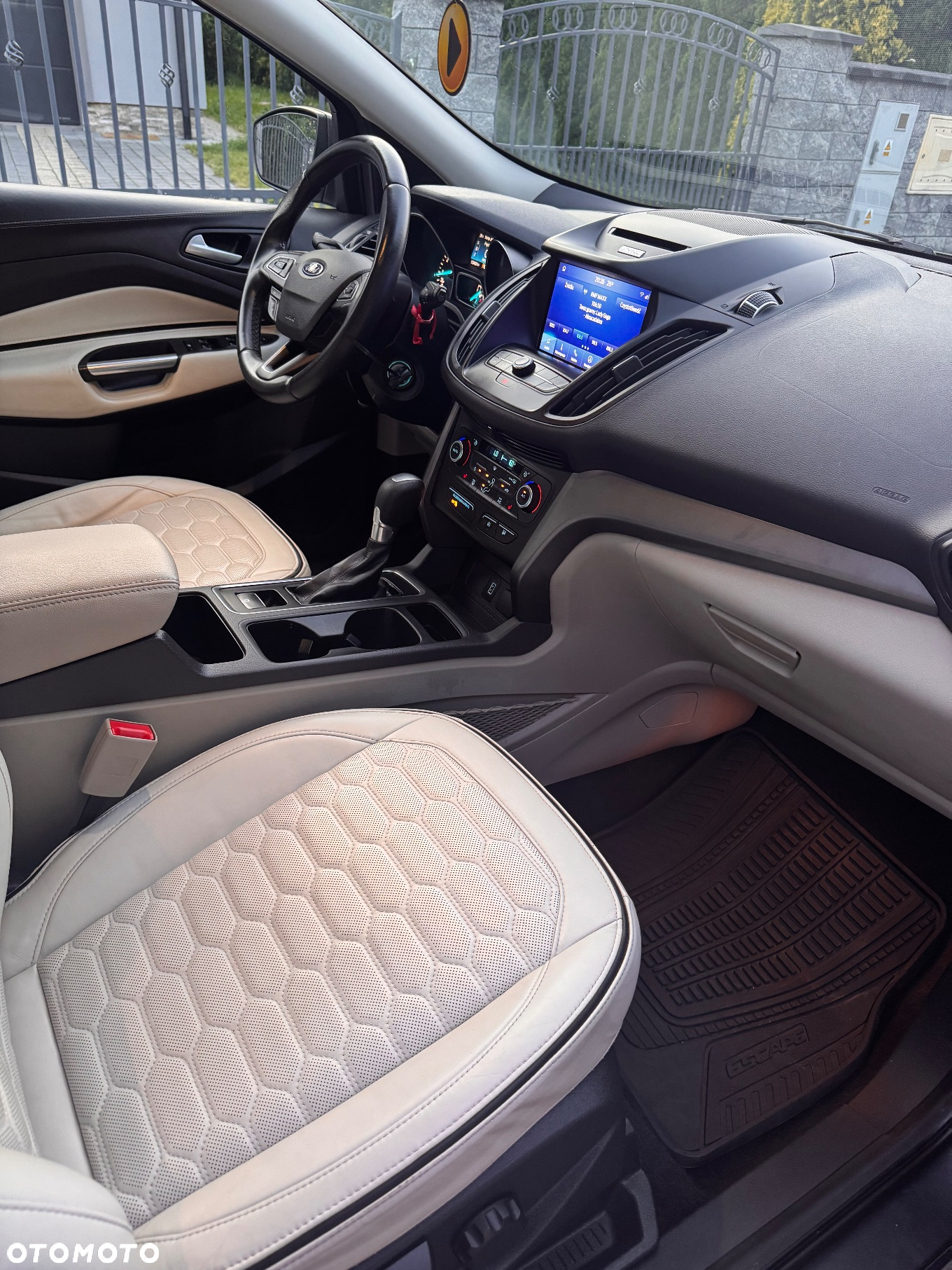 Ford Escape 2.0 EcoBoost AWD Titanium - 15