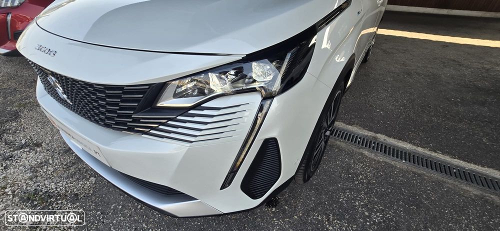 Peugeot 3008 1.6 Hybrid GT Pack e-EAT8 - 4