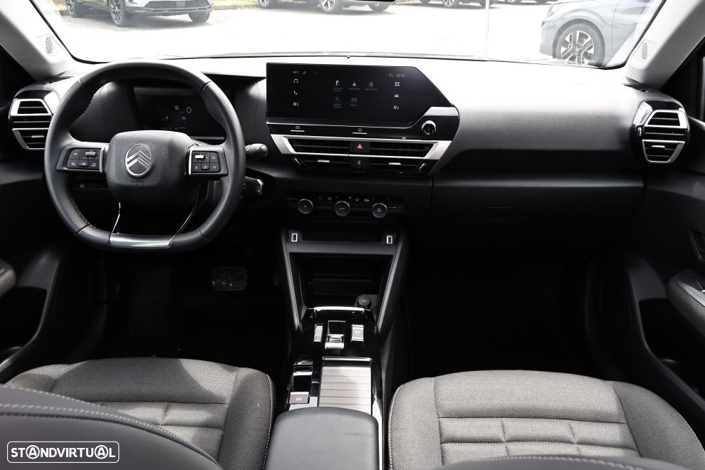 Citroën e-C4 50 kWh Plus - 11