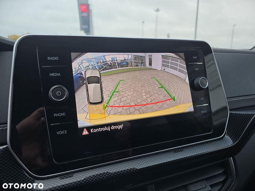 Volkswagen T-Cross 1.0 TSI R-Line Plus DSG - 28
