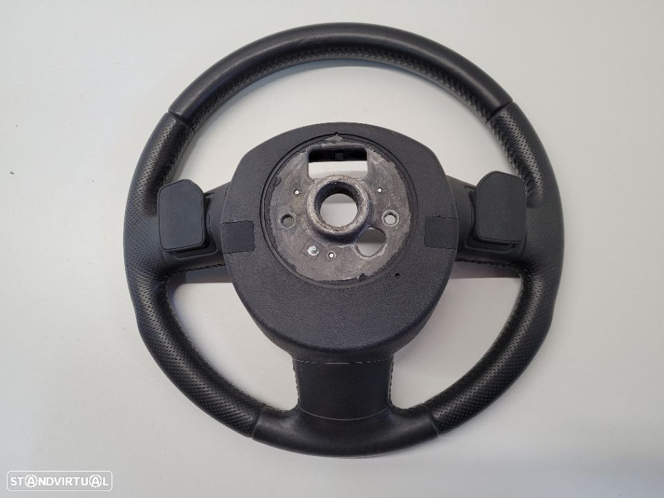 Volante Audi A3 8P A4 B6 B7 8V A5 A6 c/ patilhas - 4