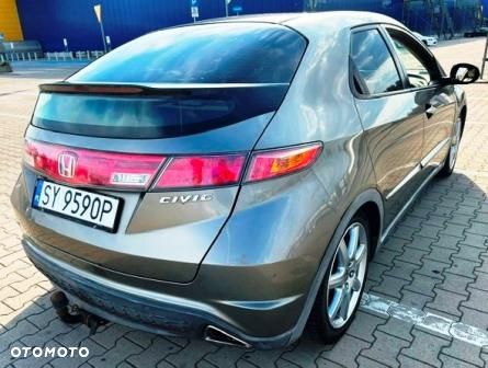 Honda Civic 1.8 Comfort - 8
