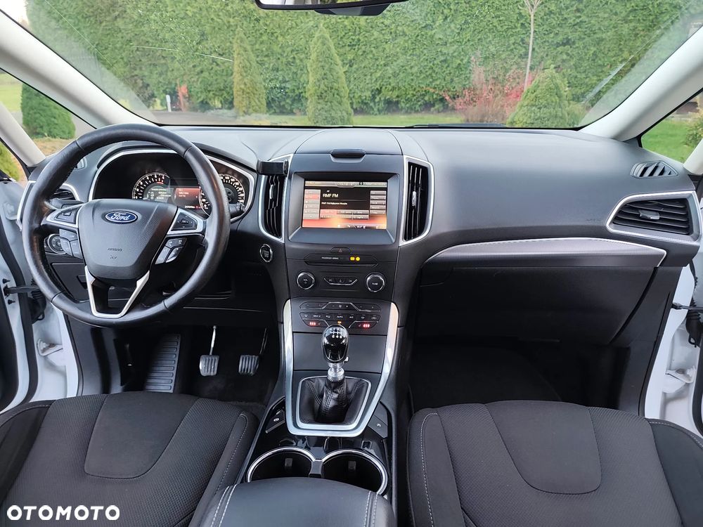 Ford S-Max 2.0 TDCi Trend - 33