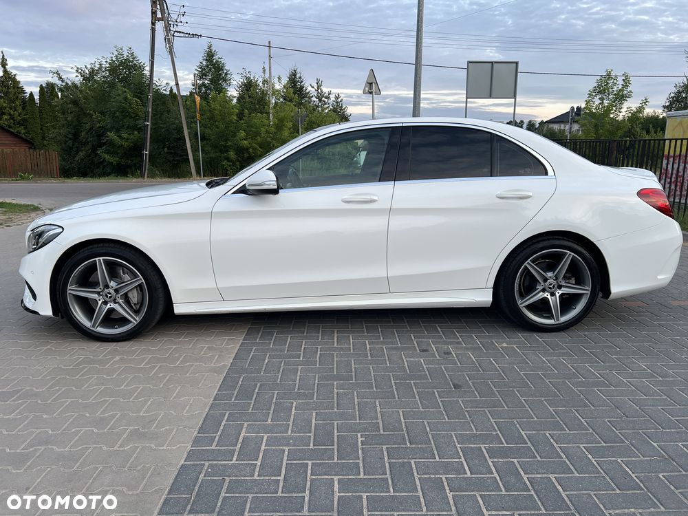 Mercedes-Benz Klasa C 300 7G-TRONIC AMG Line - 10