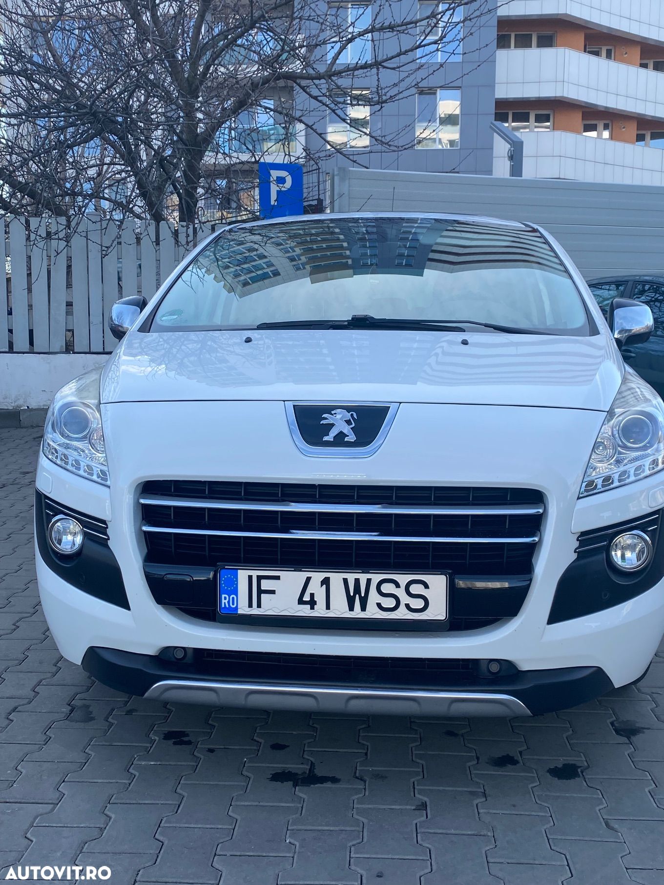 Peugeot 3008 Hybrid4 - 1