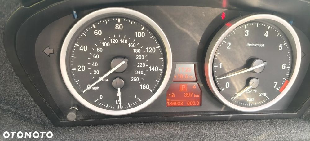 BMW Seria 6 650 i - 22