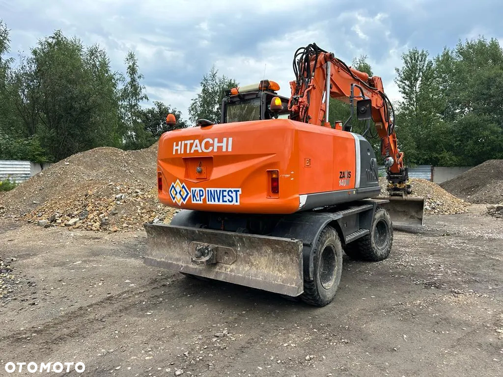 Hitachi ZX140 - 13