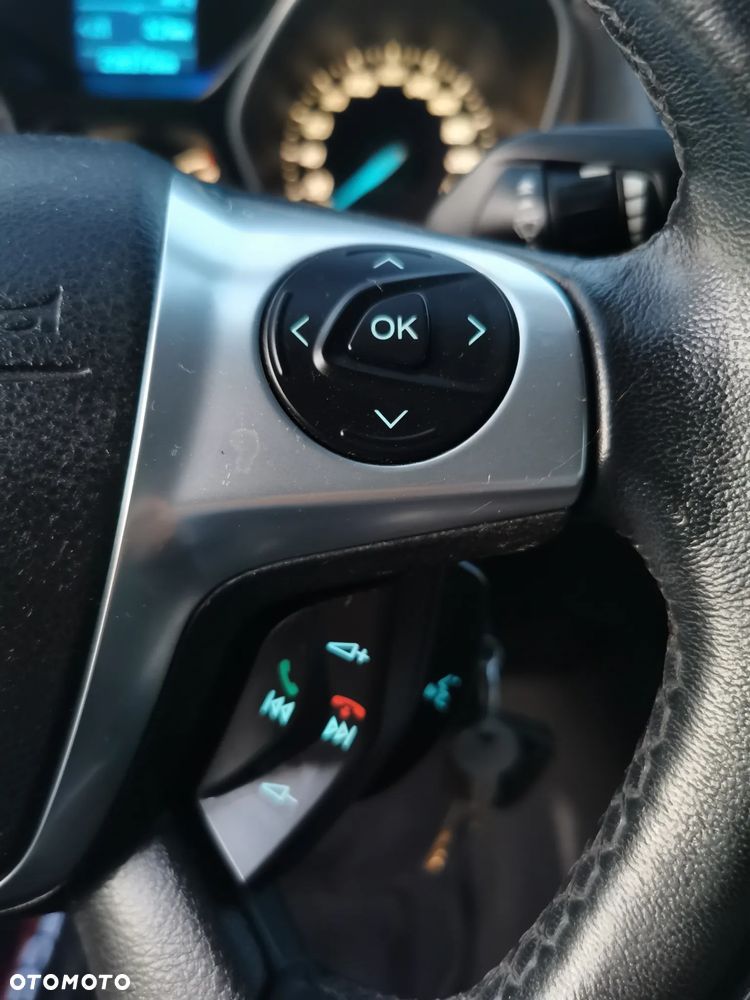 Ford Focus 1.6 Trend - 17