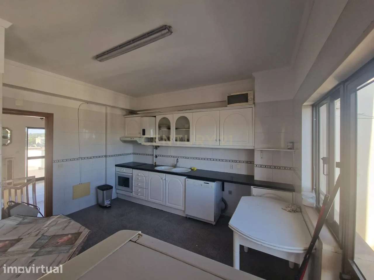 Apartamento T1, São Gabriel, Setúbal - Grande imagem: 3/17