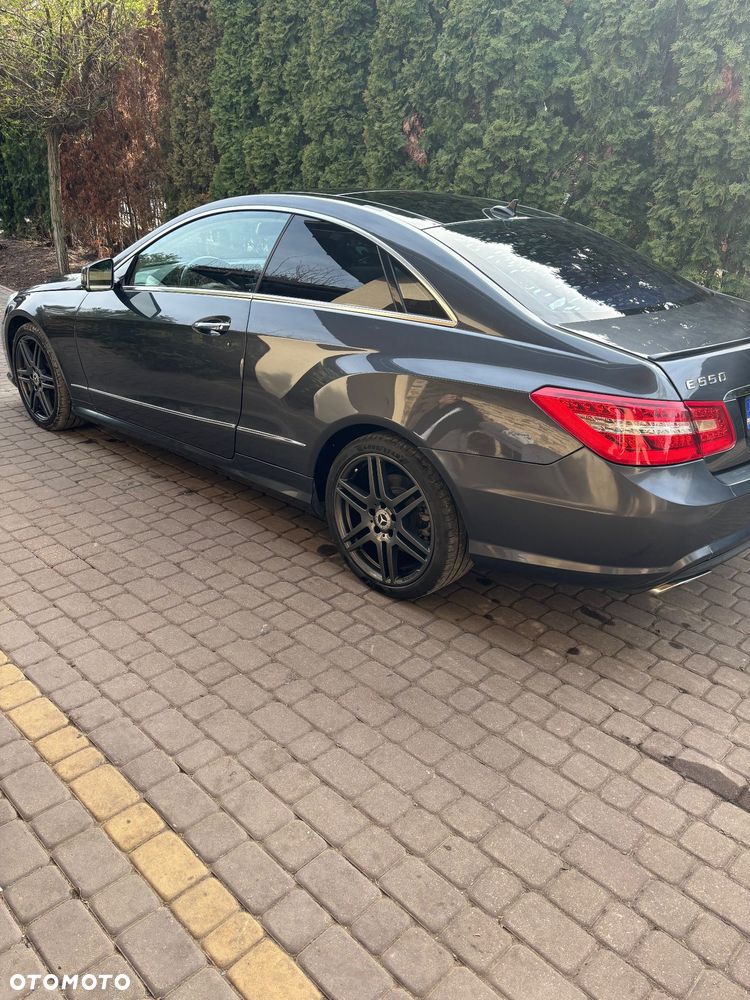 Mercedes-Benz Klasa E 500 7G-TRONIC Elegance - 3