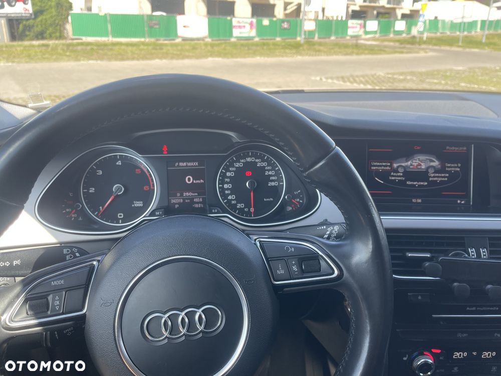 Audi A4 Allroad - 8