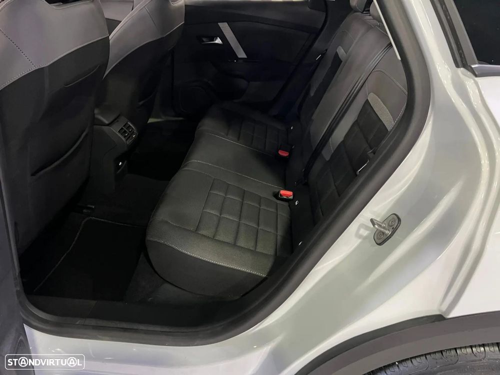 Citroën C4 1.2 Hybrid Plus e-DSC6 - 14