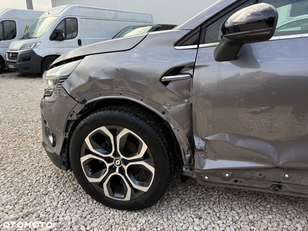 Renault Captur - 31
