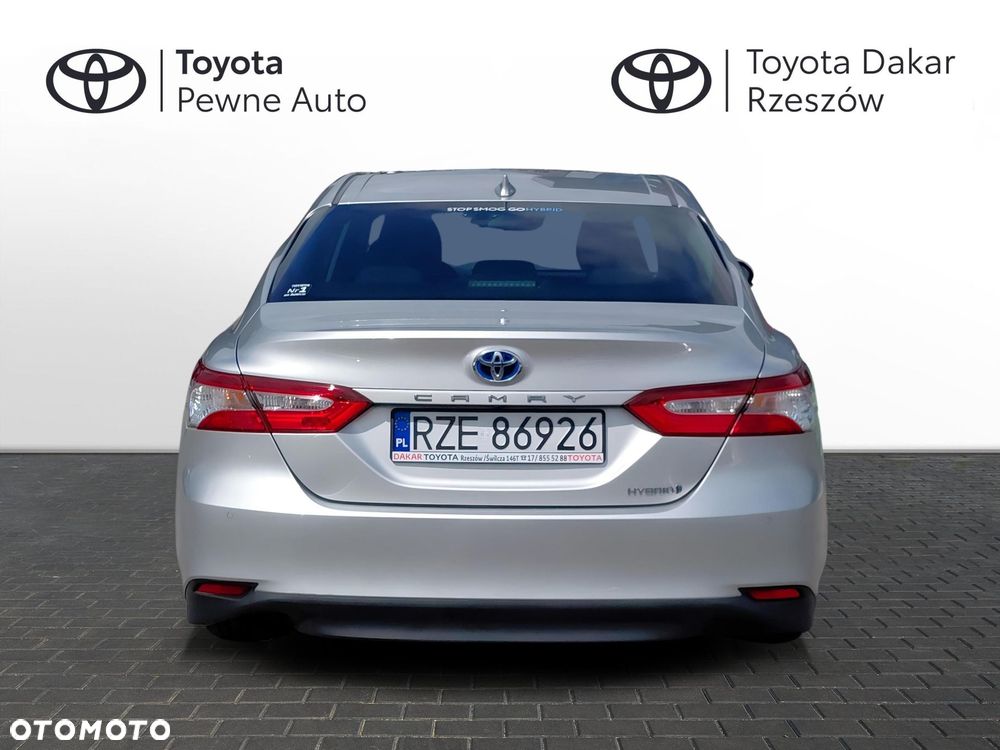 Toyota Camry 2.5 Hybrid Prestige CVT - 4