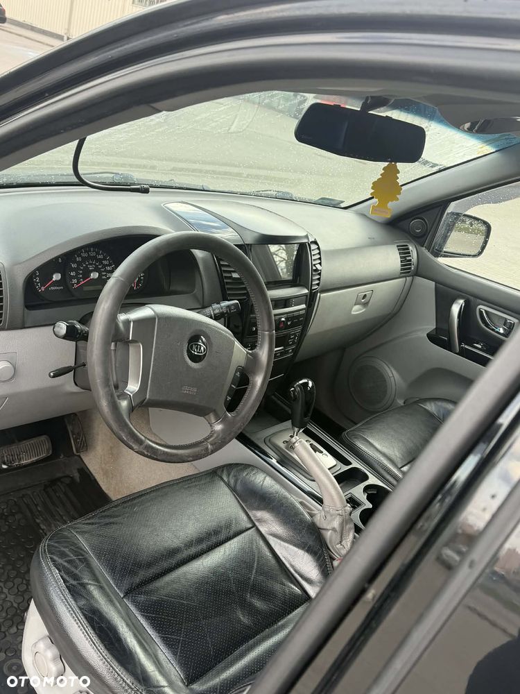 Kia Sorento 3.5 V6 - 4
