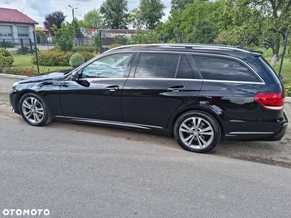 Mercedes-Benz Klasa E 220 CDI 7G-TRONIC Elegance - 3