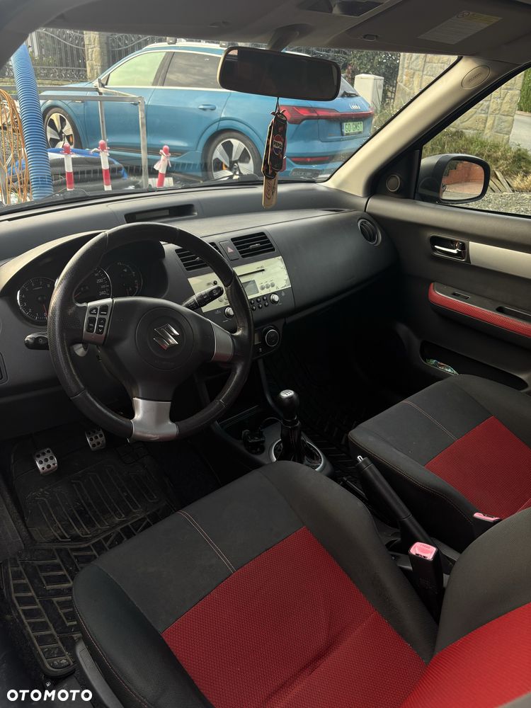 Suzuki Swift - 7