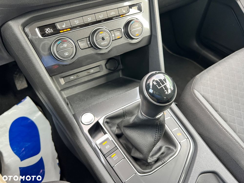 Volkswagen Tiguan Allspace 1.5 TSI EVO Comfortline - 24