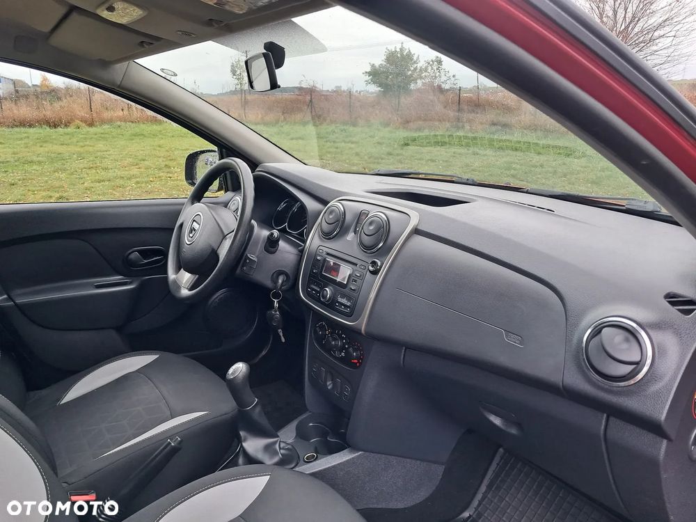 Dacia Sandero Stepway 0.9 TCe Ambiance S&S EU6 - 13