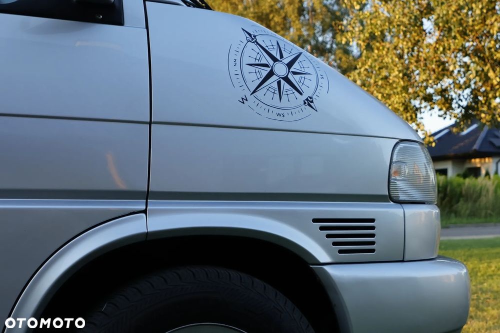 Volkswagen Multivan Standard - 15
