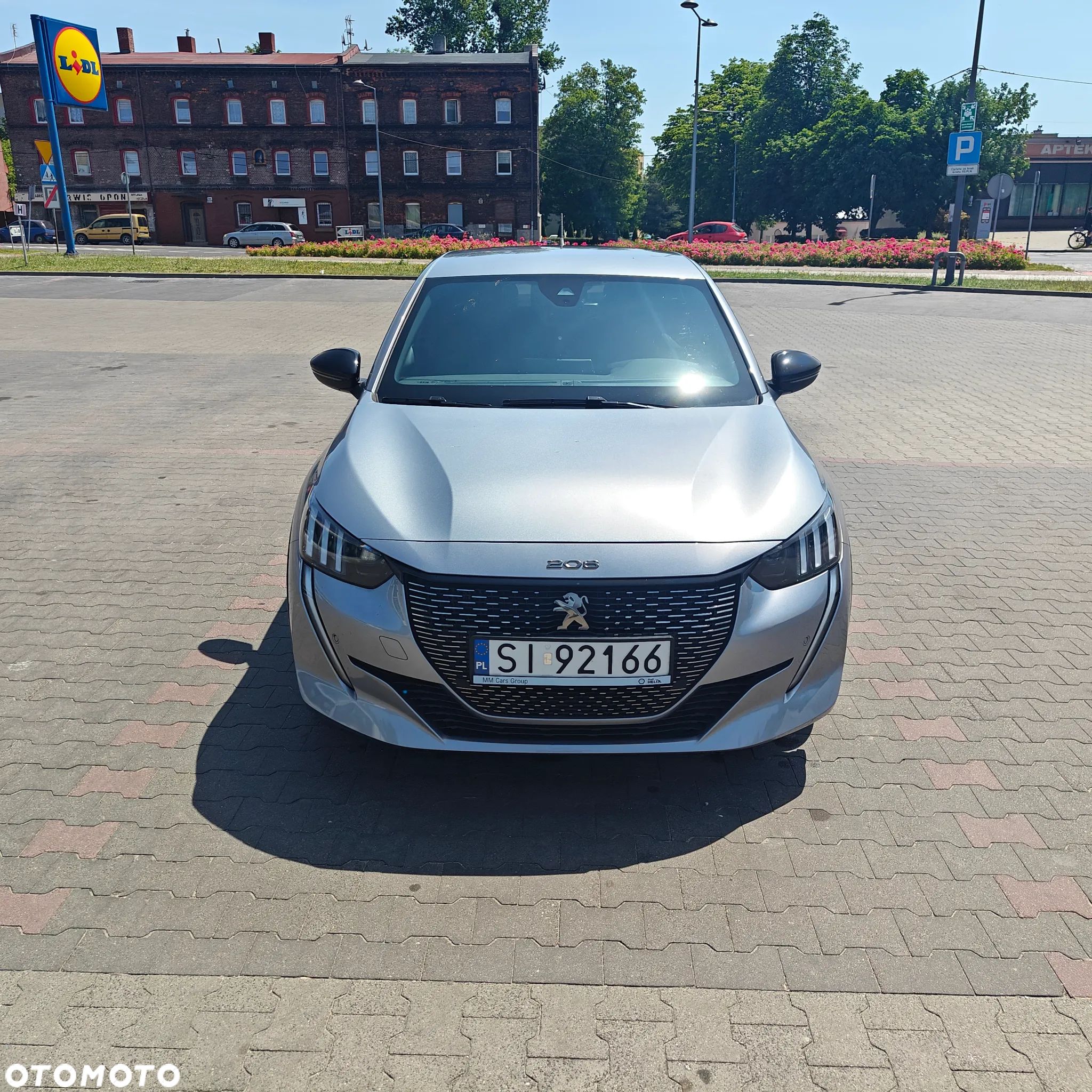 Peugeot 208 1.2 PureTech Active S&S EAT8 - 1