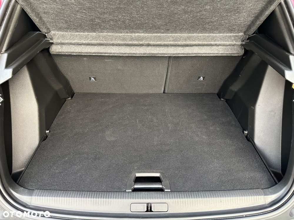 Peugeot 2008 1.2 PureTech Allure Pack S&S - 41