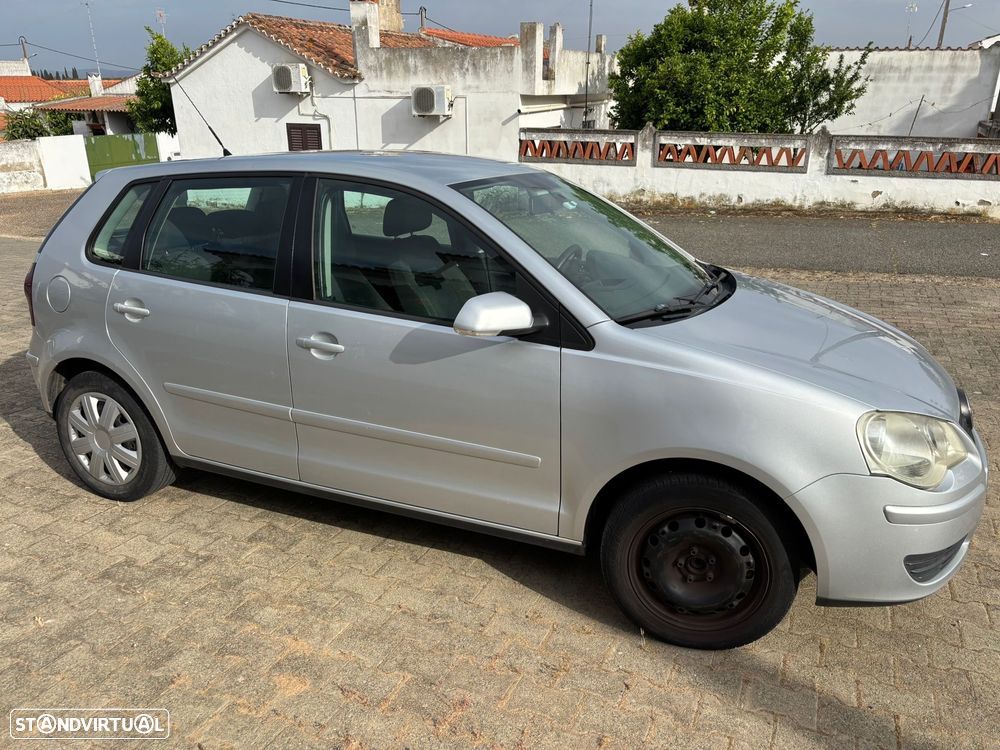 VW Polo 1.4 TDi Confortline - 2