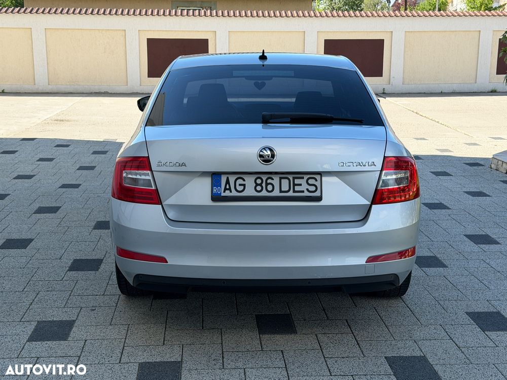 Skoda Octavia - 10