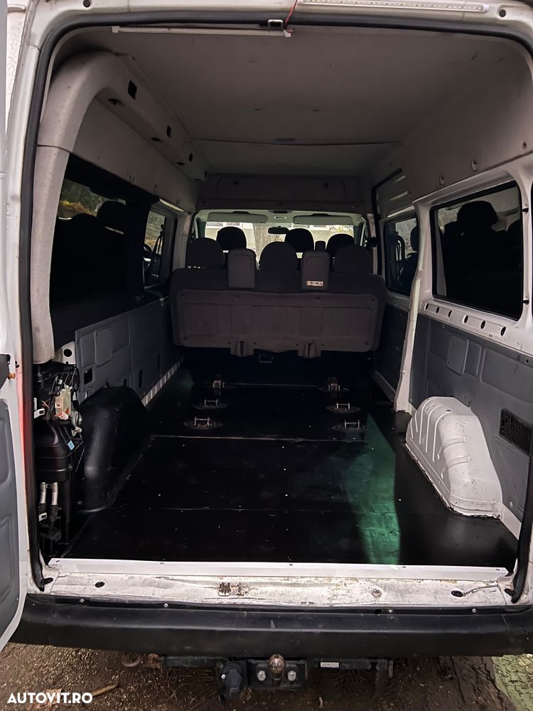 Ford Transit - 3